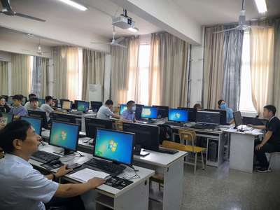 计算机学院(软件学院)实验室组织网络安全实训平台培训